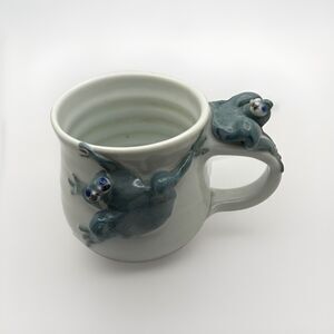 Hand Thrown Frog Mug Pottery White Green 3D Blue Eyes Three Frogs Handled